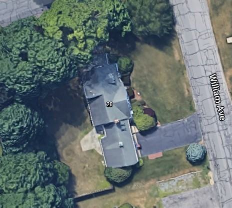 28 William Ave #1 - Photo 2 of 4