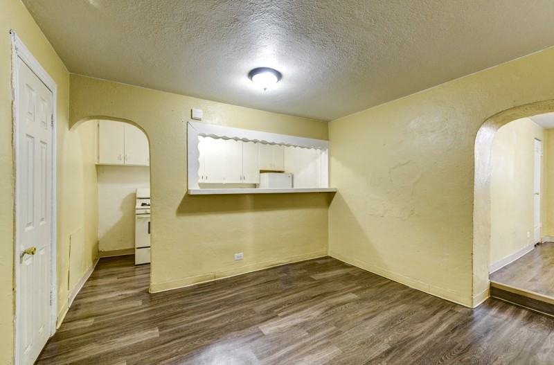 Francesca Apartments - Photo 3 of 10