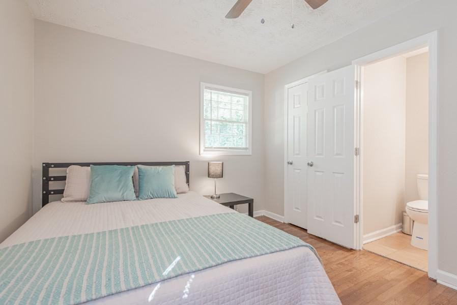 3033 Empire Blvd Sw - Photo 2 of 6