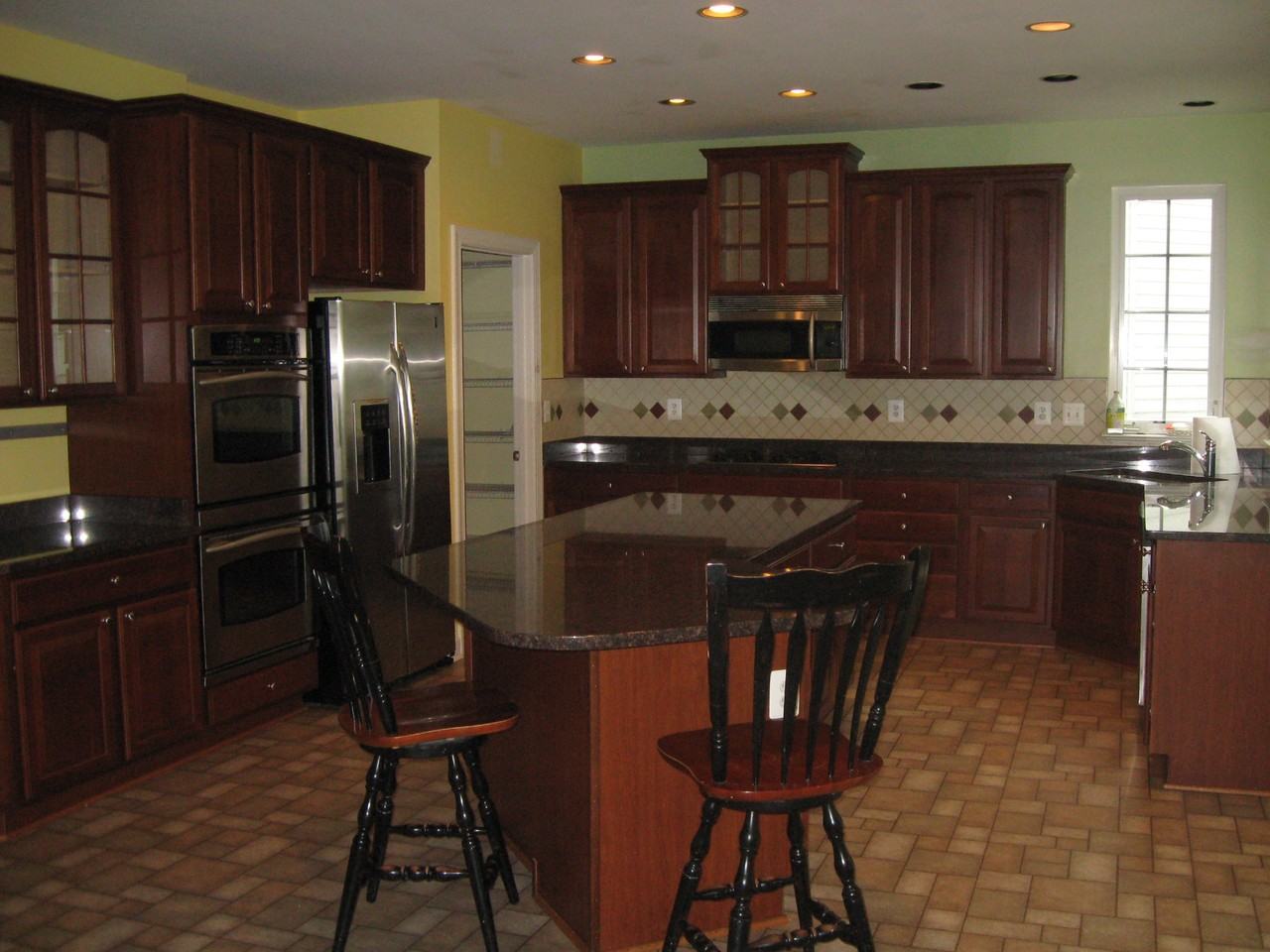 10783 Dorchester Way - Photo 2 of 15