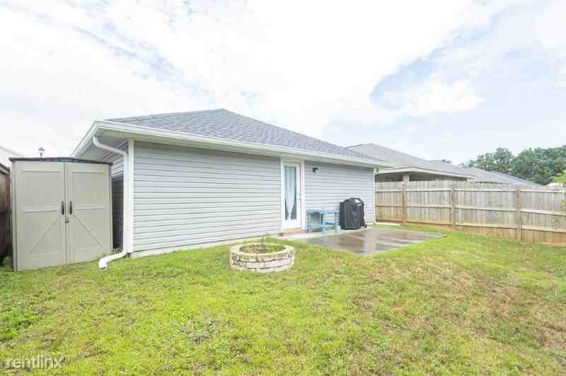 275 Cottage View Dr - Photo 2 of 22