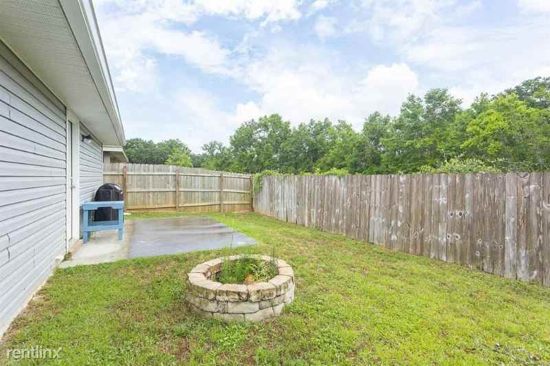 275 Cottage View Dr - Photo 3 of 22