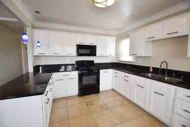 6303 River Dr - Photo 3 of 13