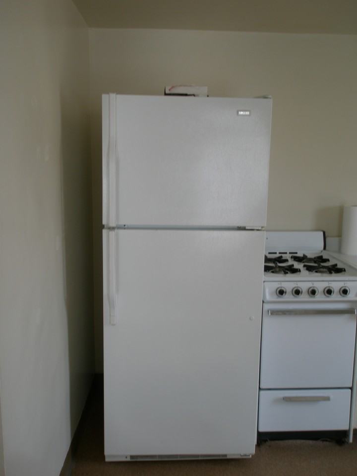 918 School Street - Photo 3 of 4