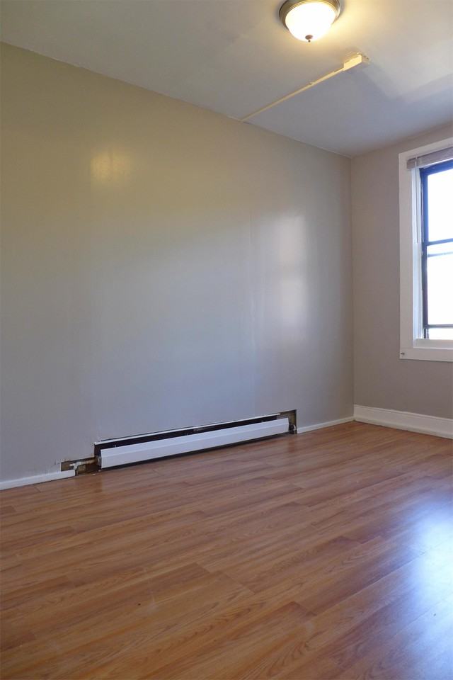 148 4th St #3 - Photo 7 of 11