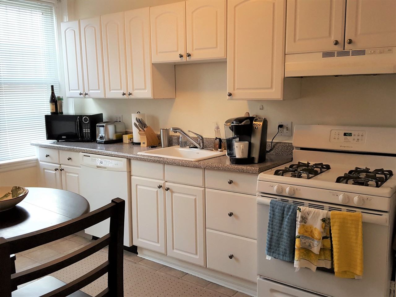 224 Jamaicaway - Photo 3 of 11