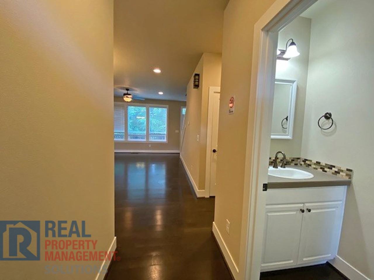 9085 Sw 157th Ave - Photo 3 of 31