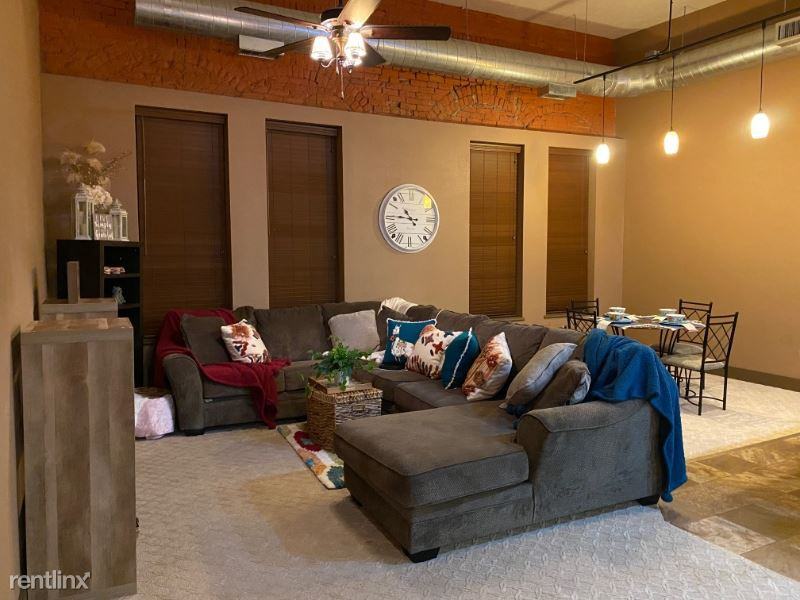 116 116 N Santa fe salina ks - Photo 3 of 9