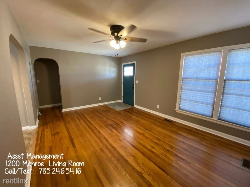 1200 Monroe St - Photo 2 of 12