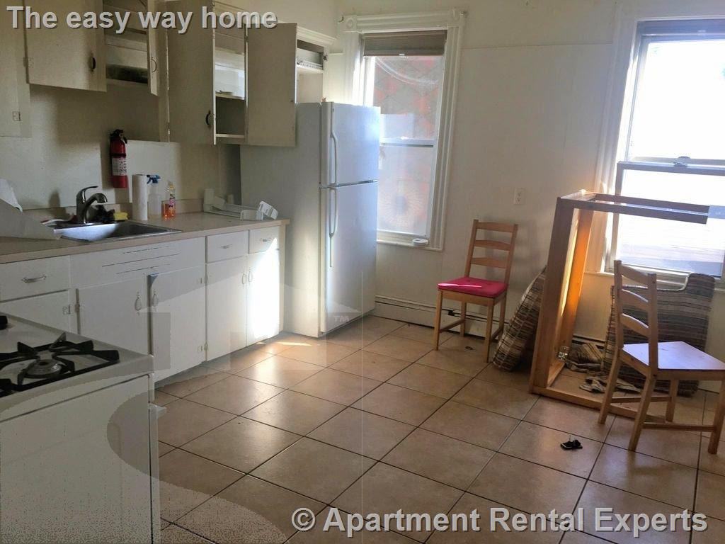 9 Fulkerson St #3 - Photo 3 of 5