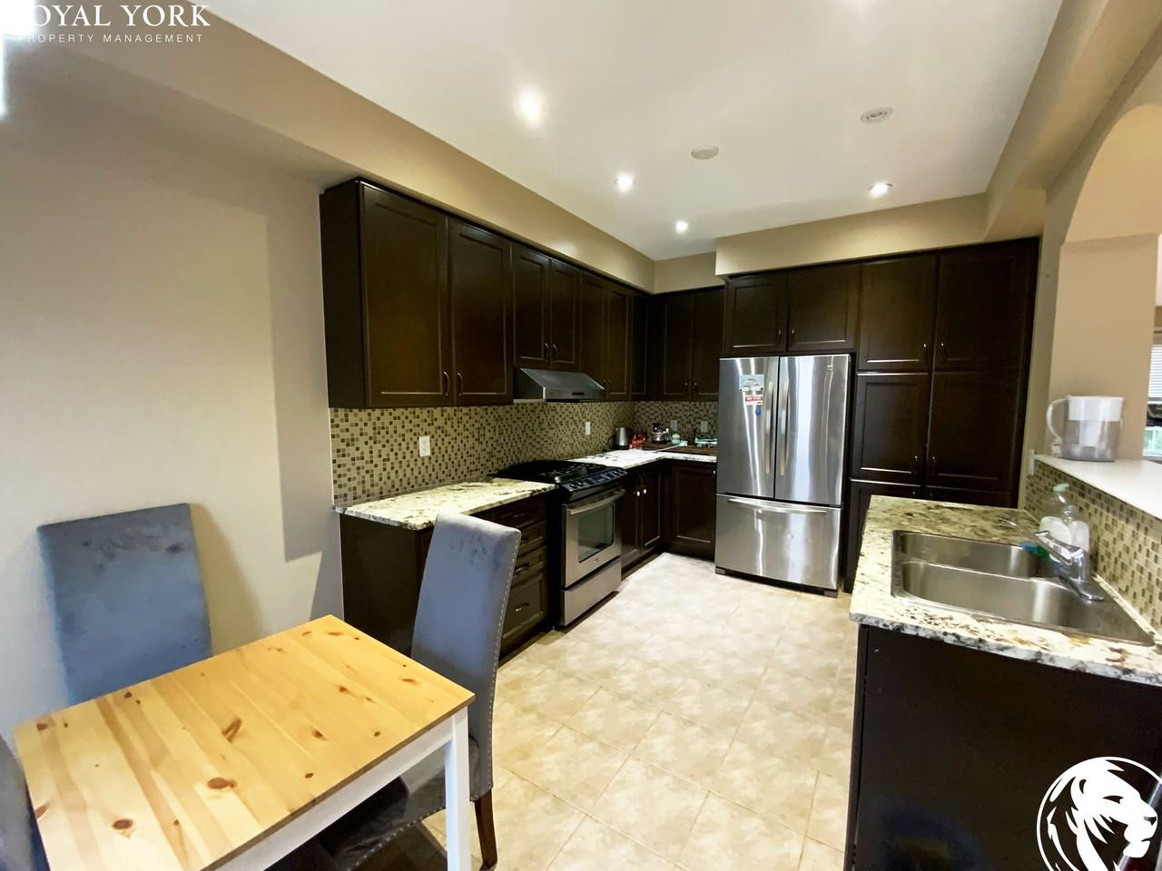 14 Duncan Rd - Photo 3 of 21