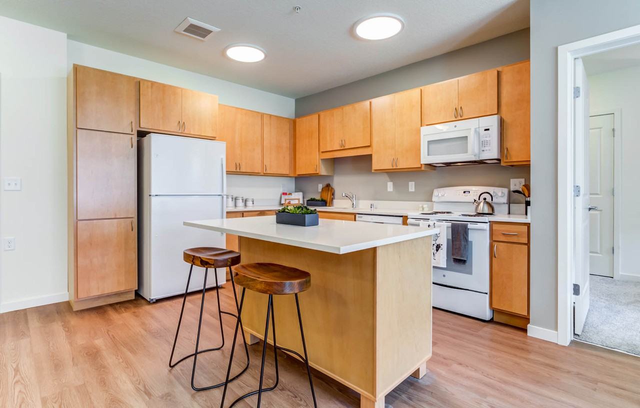 The Legends at Berry 62+ Apartments - Photo 2 of 26