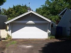 3127 SE Tacoma St - Photo 3 of 20