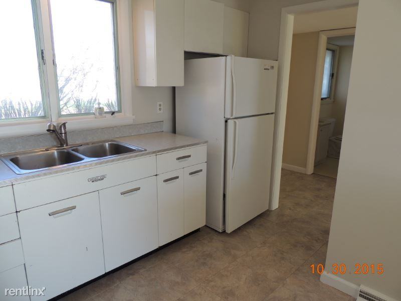 222 5th St W - Photo 2 of 21