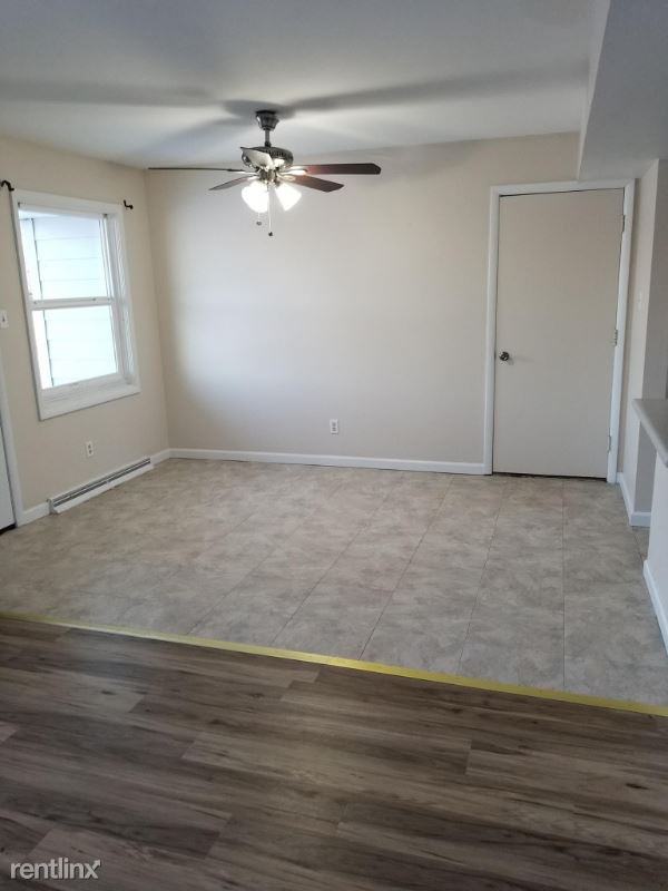 222 5th St W - Photo 3 of 21