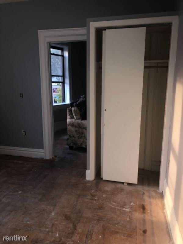 2102 2102 Kennedy Blvd 26