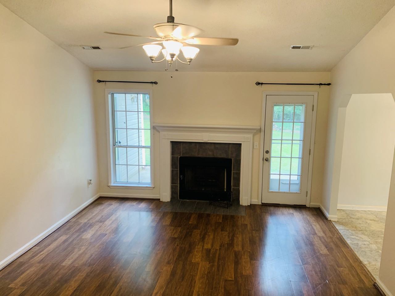 358 Buffalo Creek Dr - Photo 3 of 12