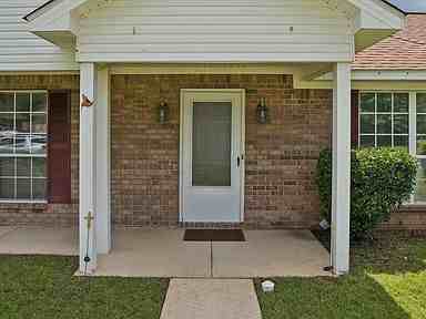 6909 Red Cedar Dr - Photo 3 of 20