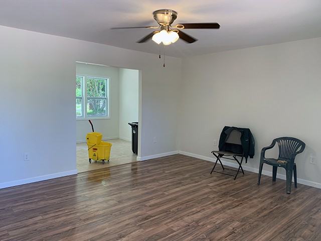 1009 Cousins Rd - Photo 3 of 11