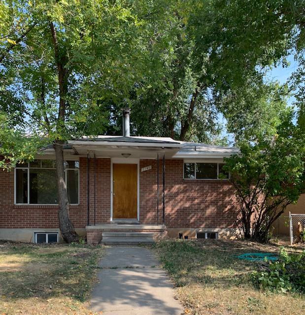 3160 Folsom St - Photo 2 of 10