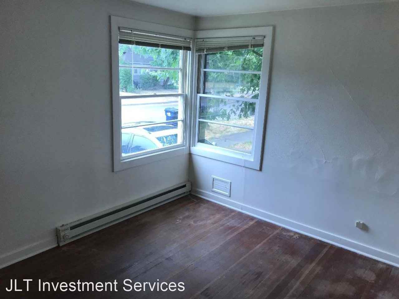 484490 E 14th & 1408 Ferry St Apartments in Cal Young, Eugene, OR