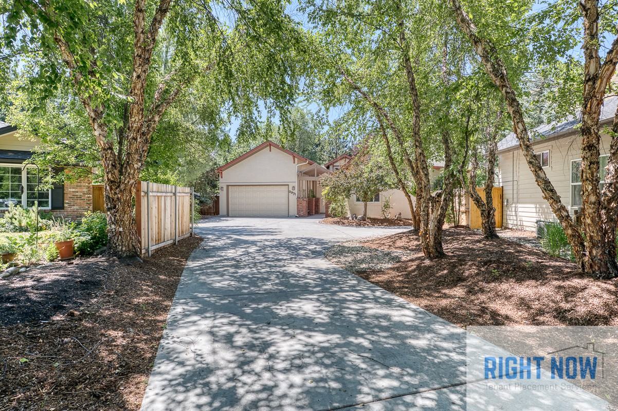 3991 N Blue Wing Pl #1 - Photo 2 of 44