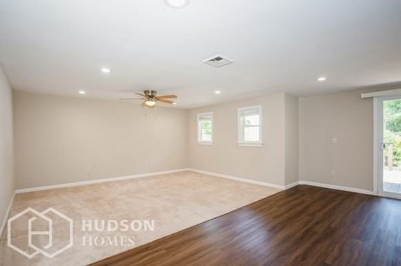 49 Sundial Ln - Photo 3 of 16