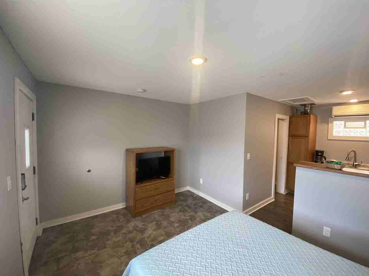 311 West 5th Street ( Water tower court) - 9 #9 - Photo 3 of 8