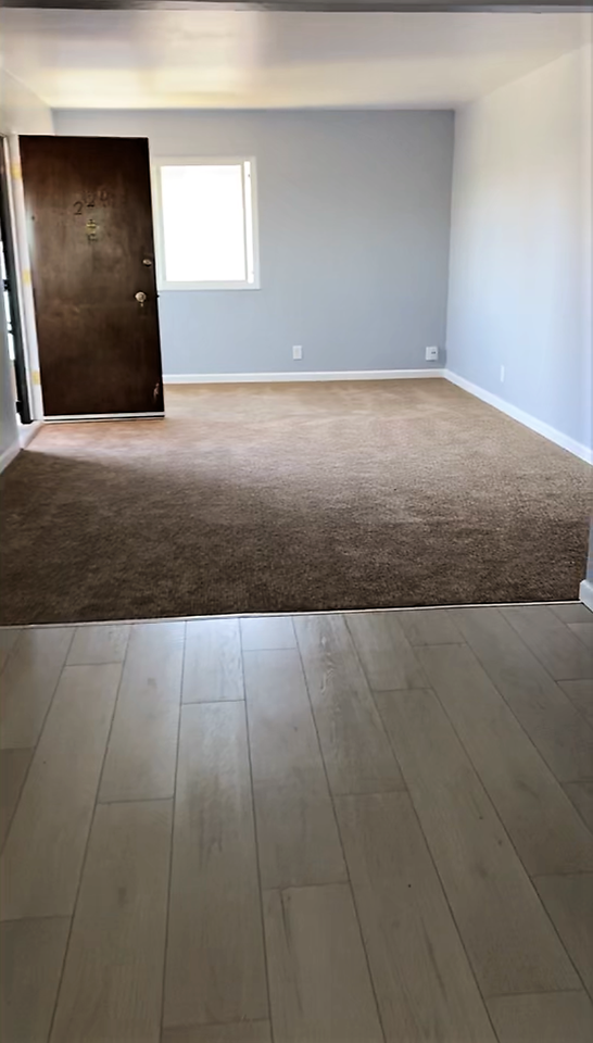 226 Flanders Ct #1 - Photo 2 of 13