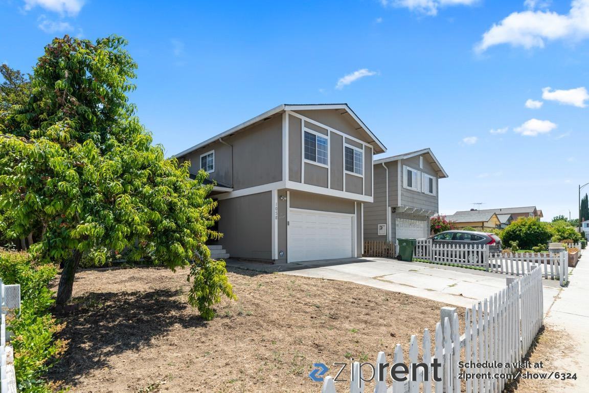 1058 Saddlewood Dr - Photo 2 of 20