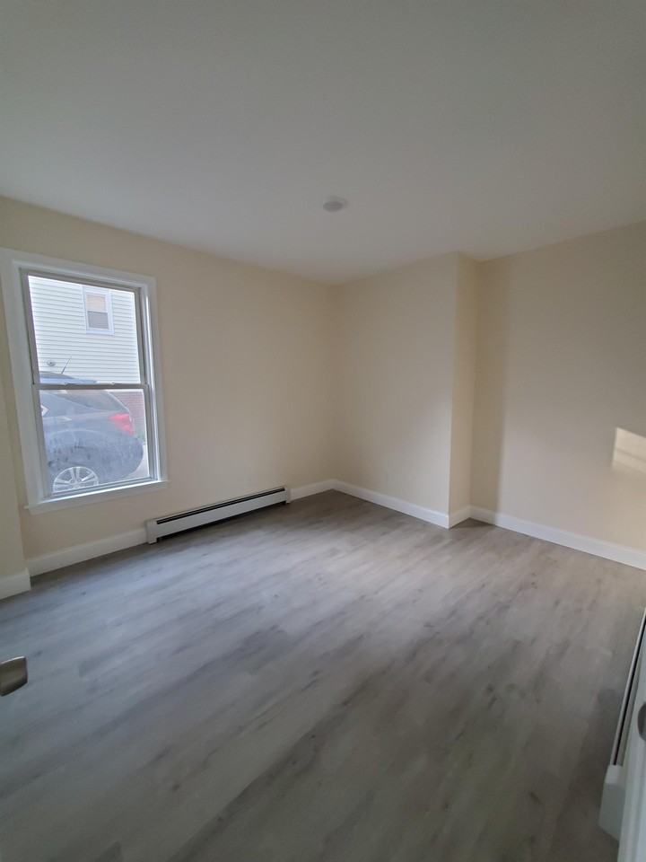 45 Bellevue Avenue #1 - Photo 4 of 9