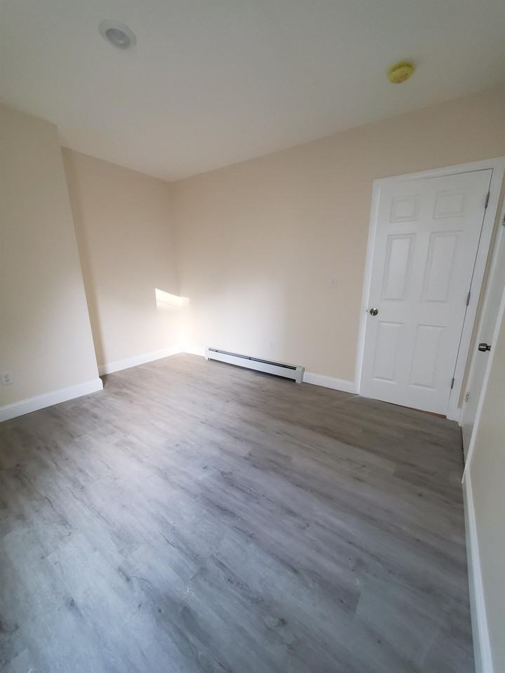 45 Bellevue Avenue #1 - Photo 5 of 9