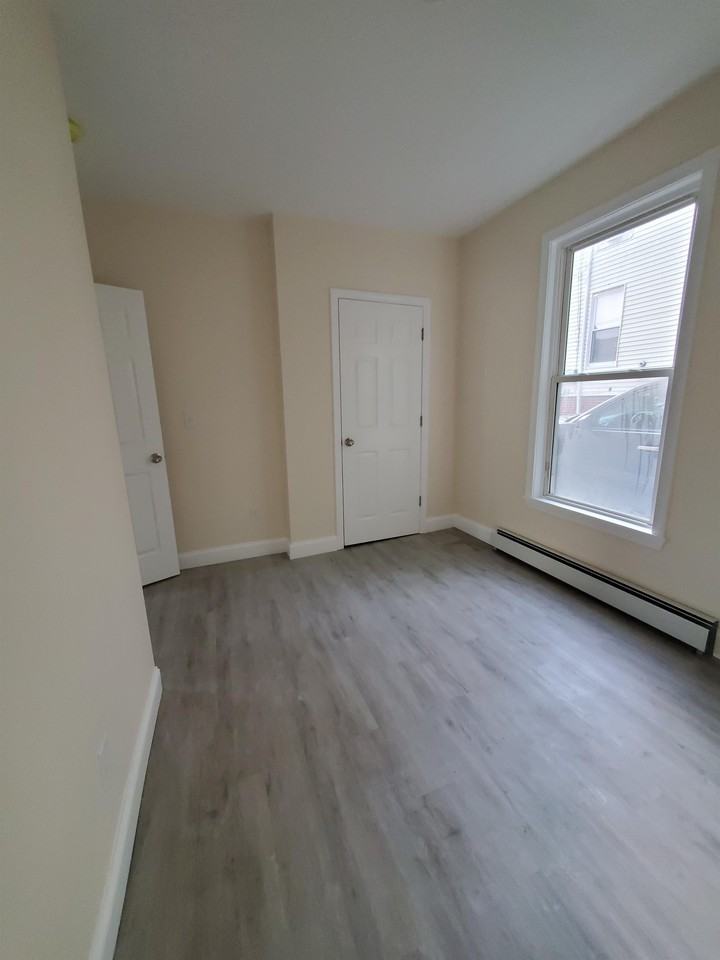 45 Bellevue Avenue #1 - Photo 7 of 9