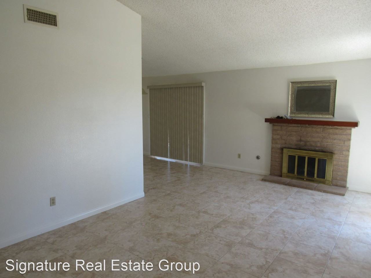352 W Chesapeake Way - Photo 3 of 10