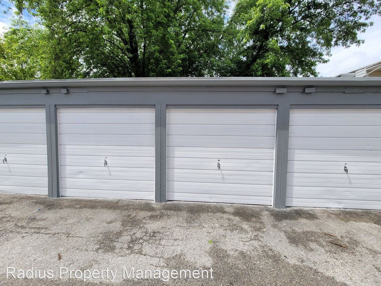 600 West College Ave - Photo 2 of 3