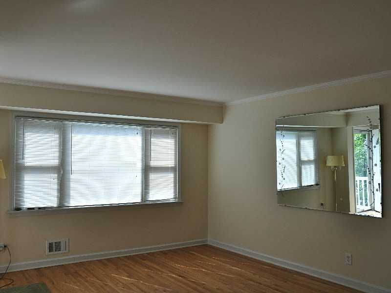 23 Meadow Ln - Photo 2 of 12