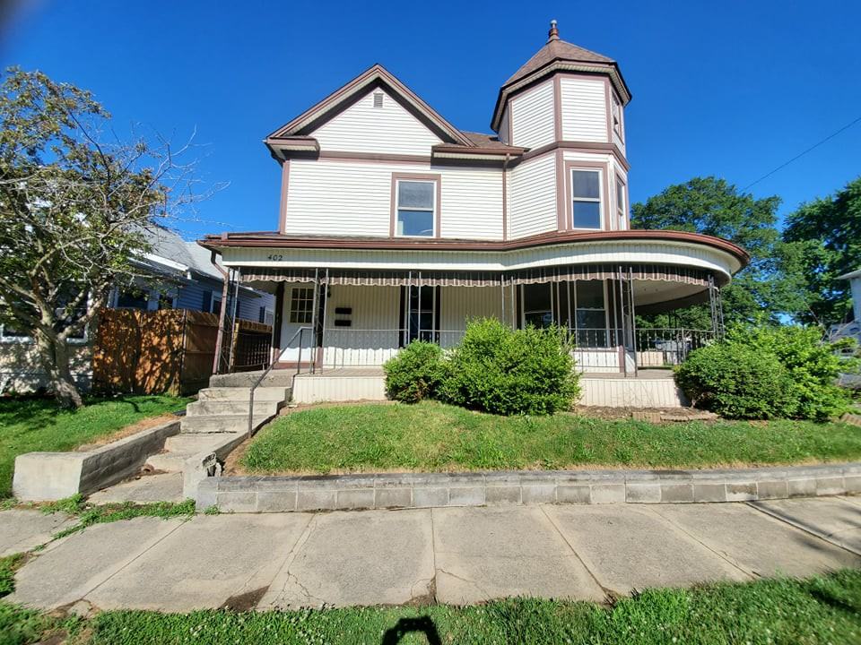 400 Wayne Ave - Photo 2 of 2