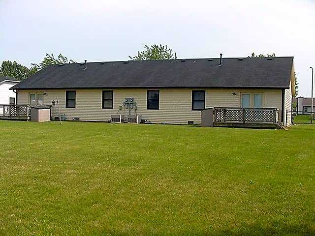 972 Red Maple Ct - Photo 2 of 4