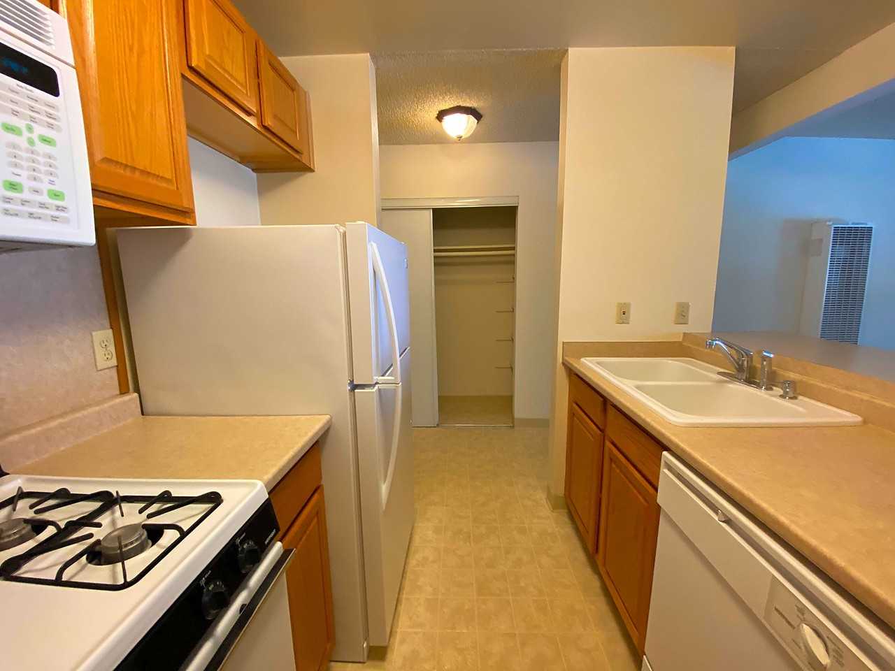 7117 Rosemead Blvd - Photo 3 of 9