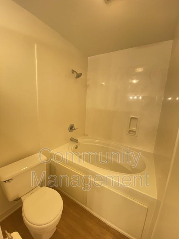 5131 Butter Creek Ln #206 - Photo 7 of 10