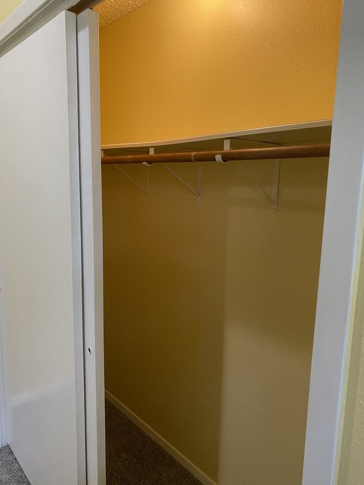 2301 Villa Dr - Photo 3 of 22