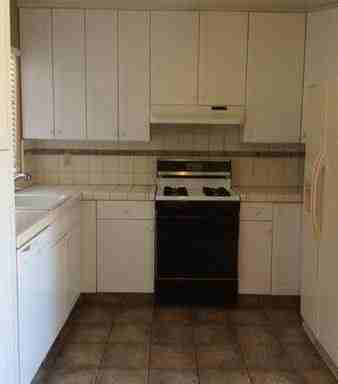 6338 N Maroa Ave #102 - Photo 3 of 5