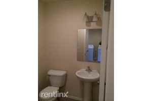 223 Adeline Dr - Photo 3 of 8