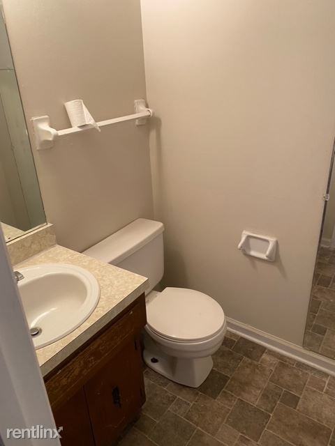 3261 New Towne Rd - Photo 3 of 10