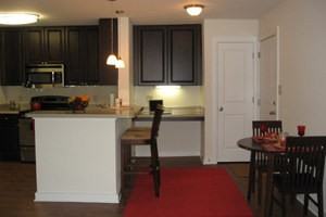 Riverside House Apartments - Photo 3 of 22