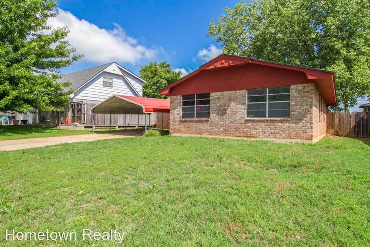 8533 Sw 75th St - Photo 3 of 35