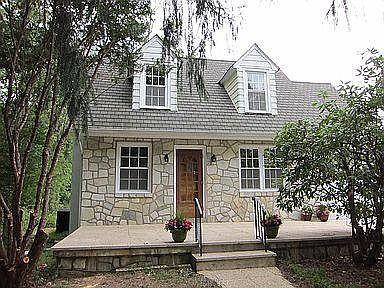 131 Hopewell Pennington Rd - Photo 2 of 24