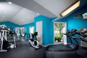 Camden Bay Pointe - Photo 2 of 7