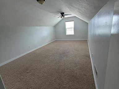 912 E Avenue F #1 - Photo 2 of 11