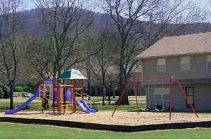 Brittany Point Apartments - Photo 3 of 17